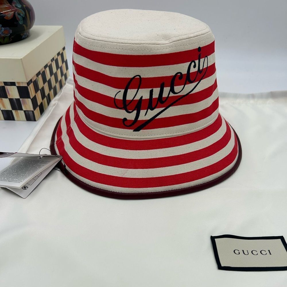 Women's Gucci, striped canvas, bucket, hat, size large made in Italy